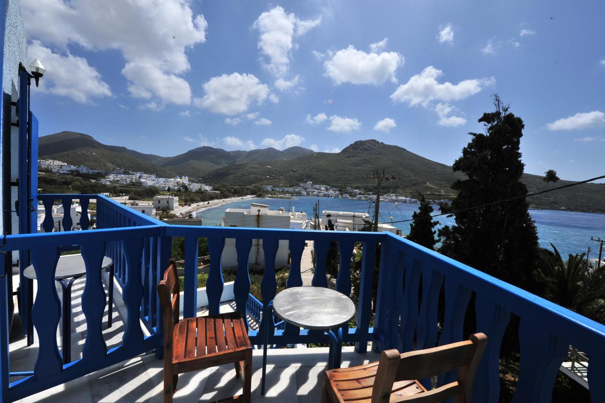 St.George Valsamitis Hotel Katapola Exterior photo